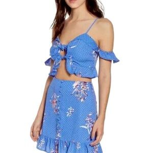 Lost + Wander "Veronica" Cropped Tie-Front Blouse – Blue Floral | Size: X-small